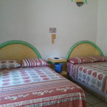 Hotel Sarabi Barra de Navidad Ngoại thất bức ảnh