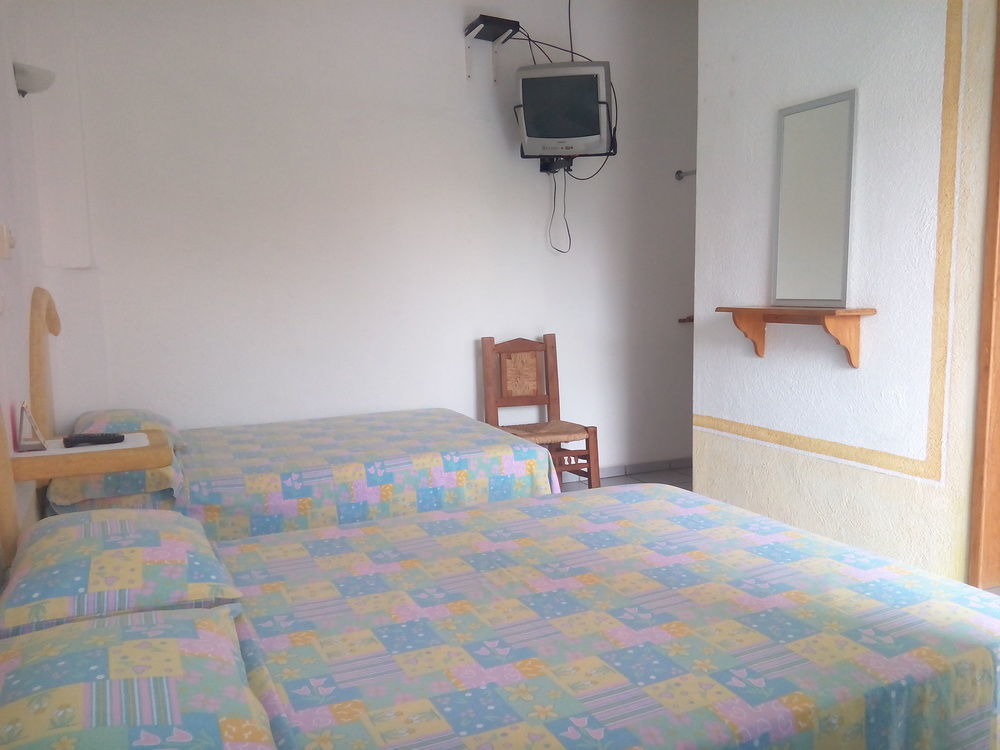 Hotel Sarabi Barra de Navidad Ngoại thất bức ảnh